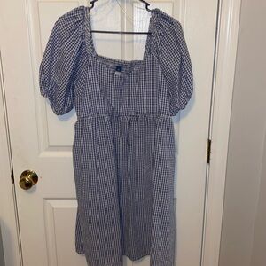Puffy sleeve knee length Old Navy dress